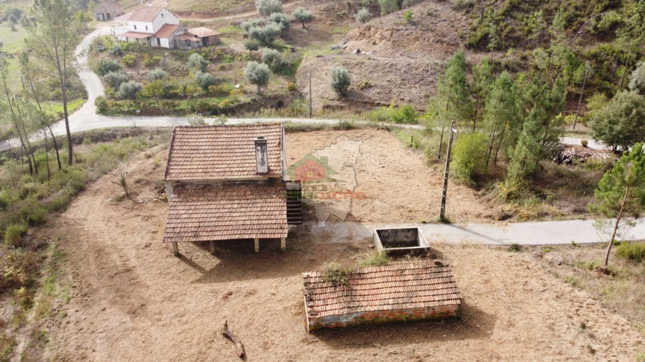 Moradia T3 para Venda em Cernache do Bonjardim, Nesperal e Palhais Foto 4