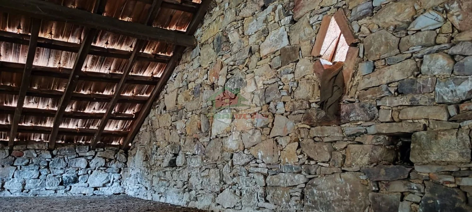 Moradia T3 para Venda em Cernache do Bonjardim, Nesperal e Palhais Foto 27