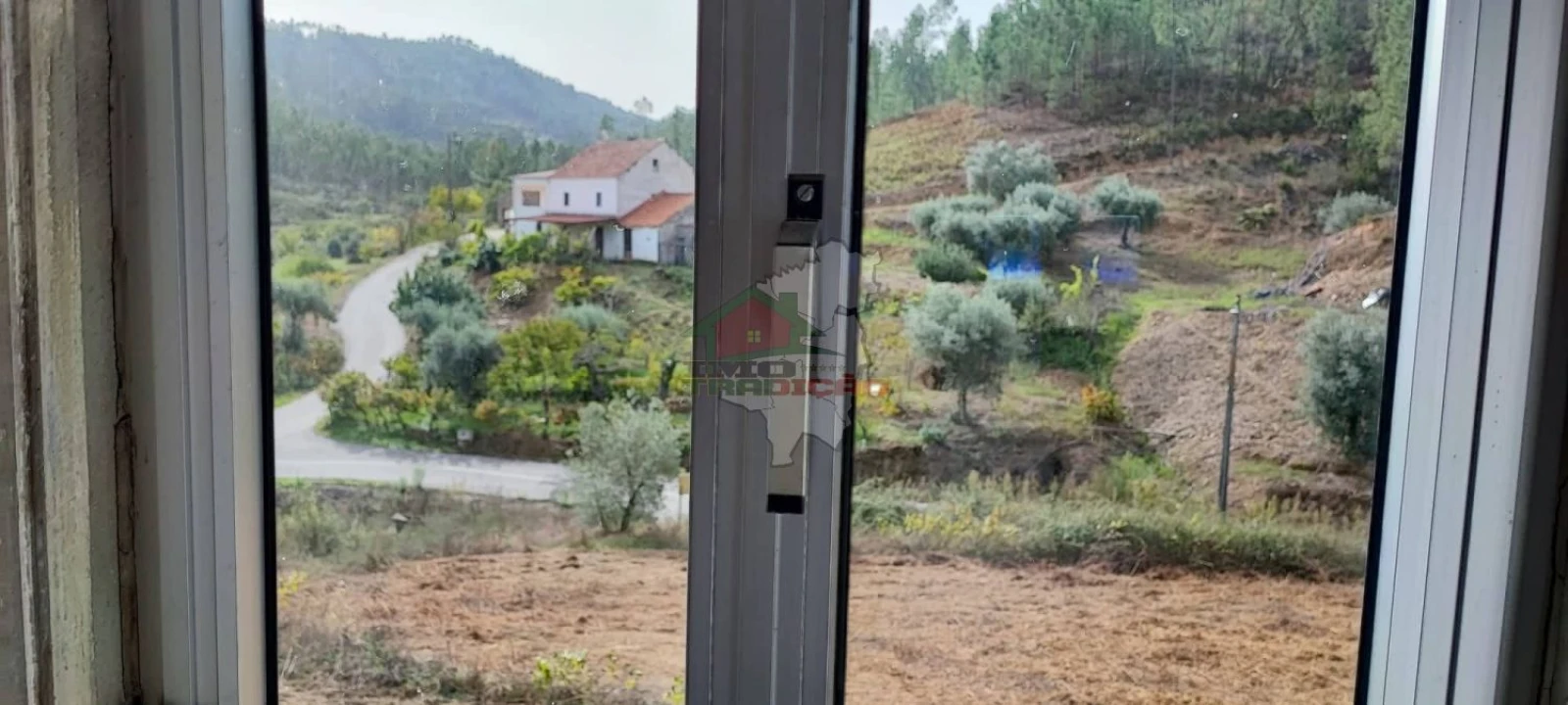 Moradia T3 para Venda em Cernache do Bonjardim, Nesperal e Palhais Foto 14