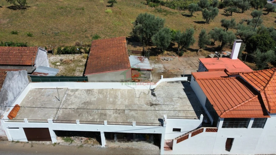 Moradia T3 para Venda em Cernache do Bonjardim, Nesperal e Palhais Foto 6