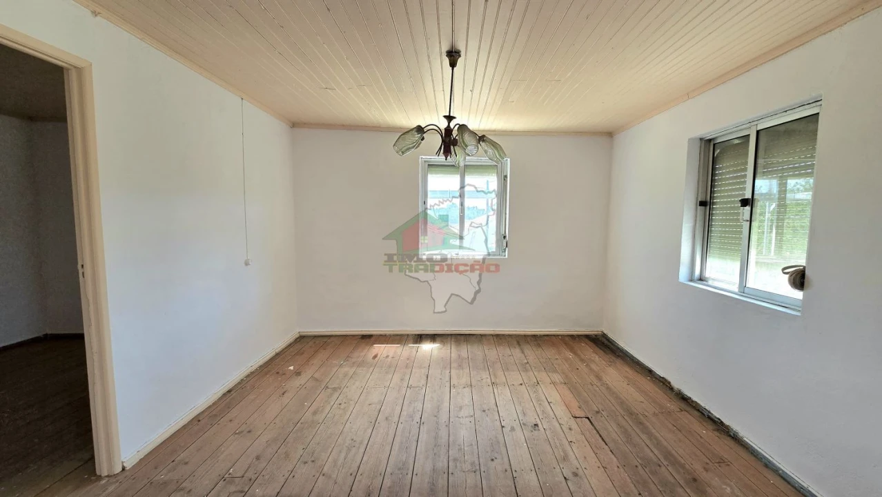 Moradia T3 para Venda em Cernache do Bonjardim, Nesperal e Palhais Foto 40