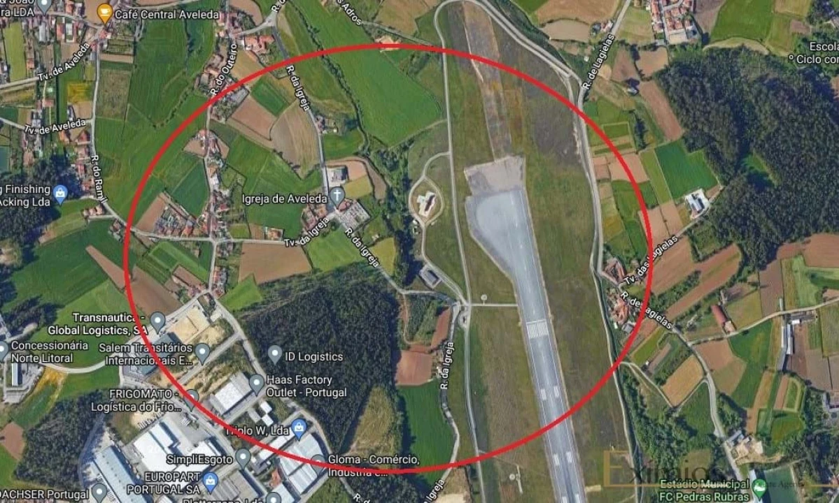 Terreno para Venda em Aveleda Foto 4