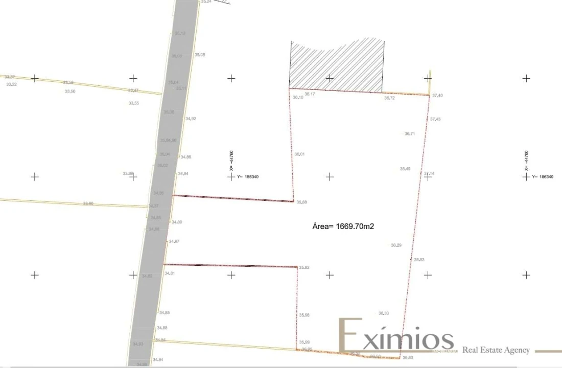 Terreno para Venda em Macieira da Maia Foto 2