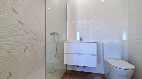 Apartamento T3 para Venda em Póvoa de Varzim, Beiriz e Argivai