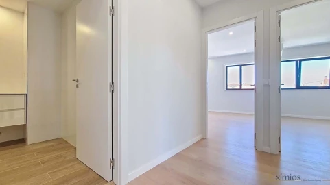 Apartamento T3 para Venda em Póvoa de Varzim, Beiriz e Argivai