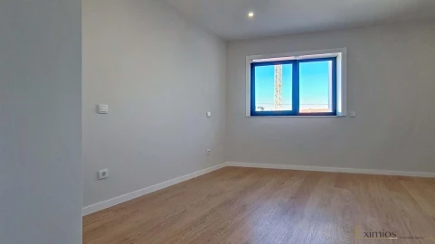 Apartamento T3 para Venda em Póvoa de Varzim, Beiriz e Argivai