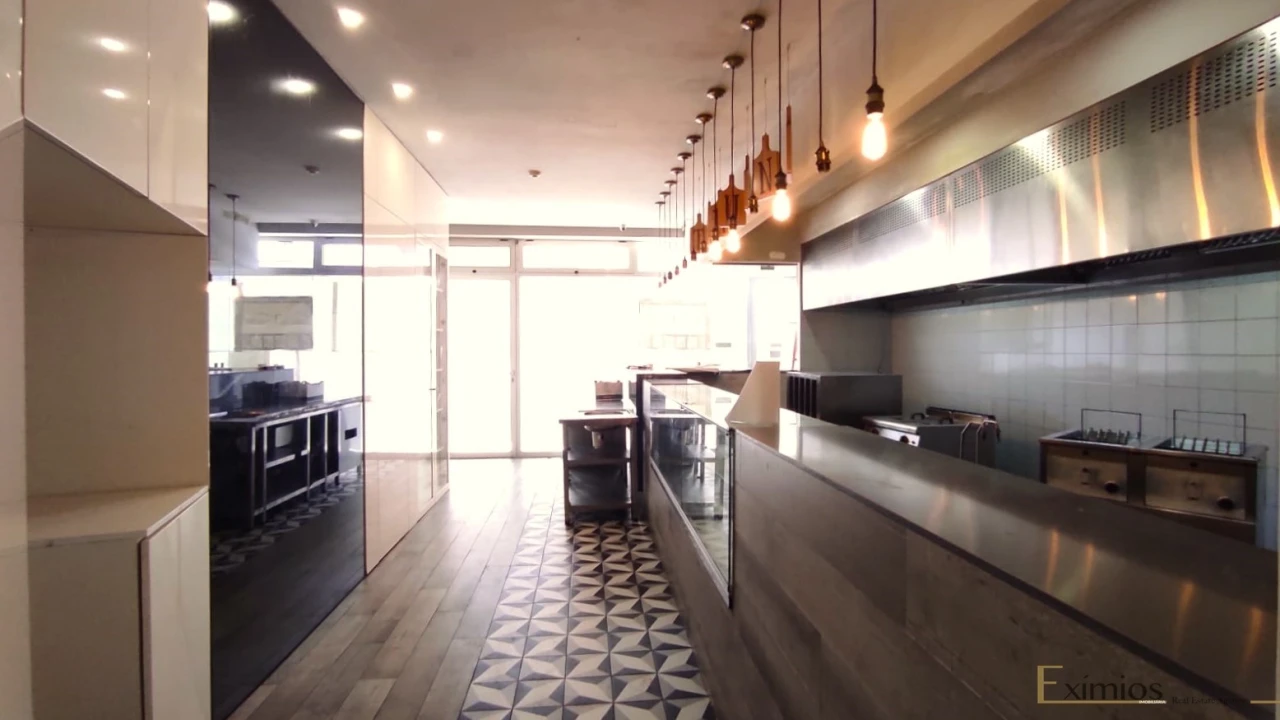 Negócio para Venda em Póvoa de Varzim, Beiriz e Argivai Foto 1