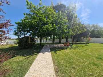 Moradia T5 para Venda em Póvoa de Varzim, Beiriz e Argivai
