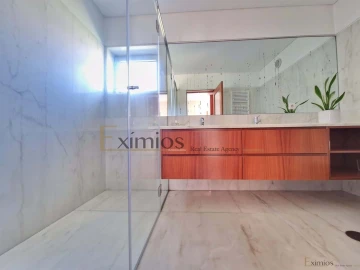 Moradia T5 para Venda em Póvoa de Varzim, Beiriz e Argivai