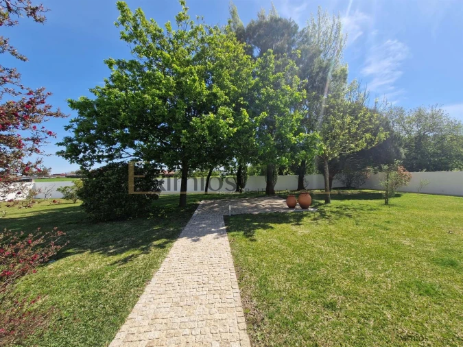 Moradia T5 para Venda em Póvoa de Varzim, Beiriz e Argivai Foto 4
