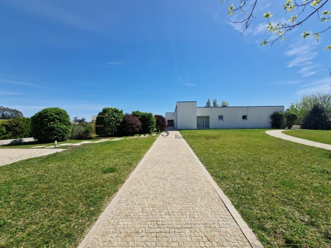 Moradia T5 para Venda em Póvoa de Varzim, Beiriz e Argivai Foto 2