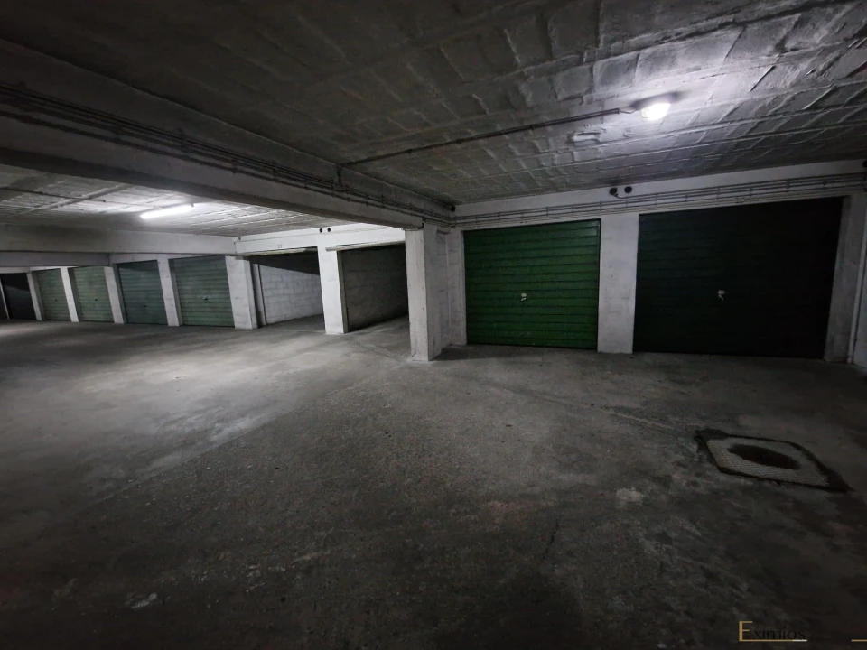 Garagem para Venda em Póvoa de Varzim, Beiriz e Argivai Foto 3