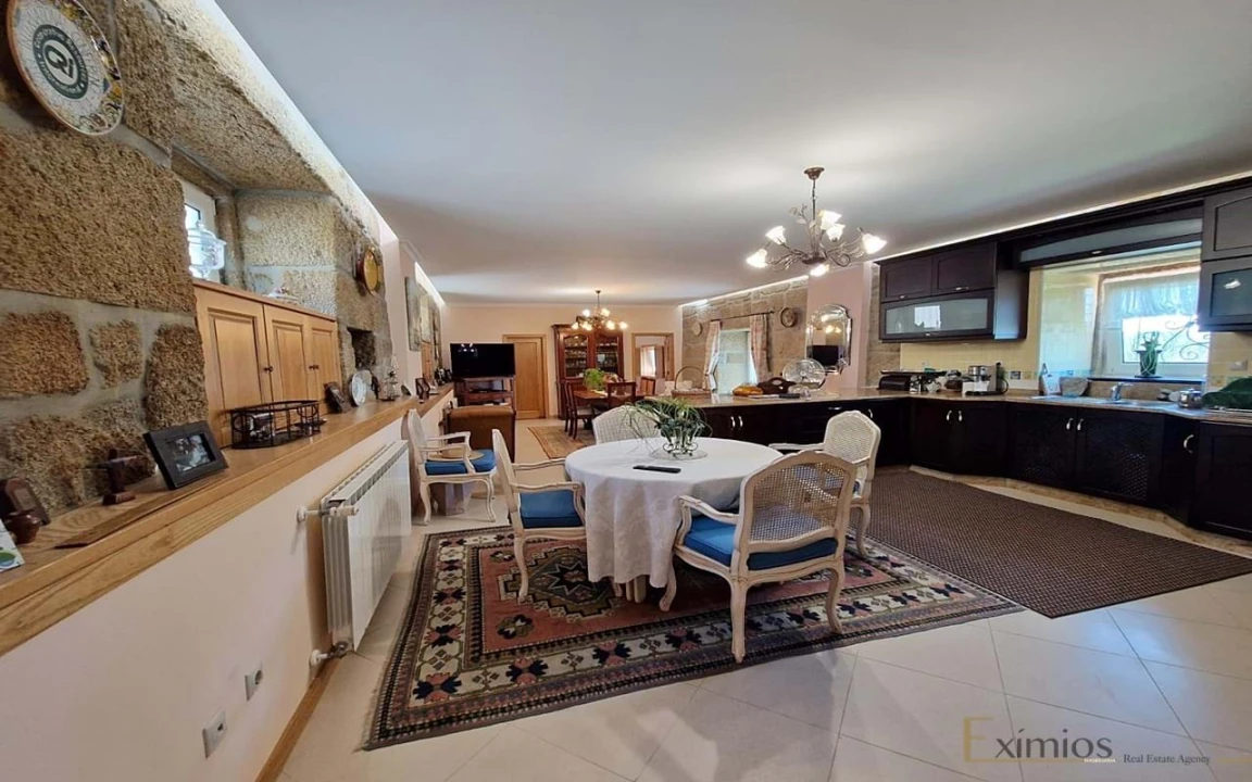 Moradia T3 para Venda em São Lourenço de Ribapinhão Foto 3