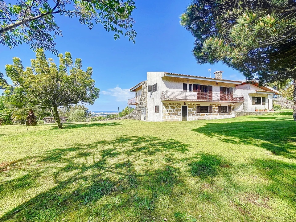 Quinta T5 para Venda em Póvoa de Varzim, Beiriz e Argivai Foto 1