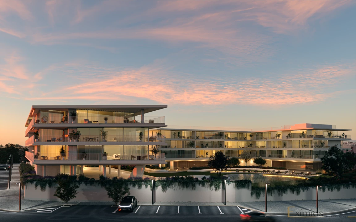 Apartamento T4 para Venda em Quarteira Foto 5