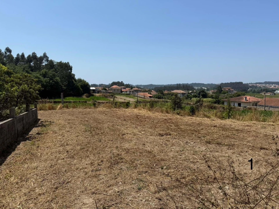 Terreno para Venda em Vila do Conde Foto 1