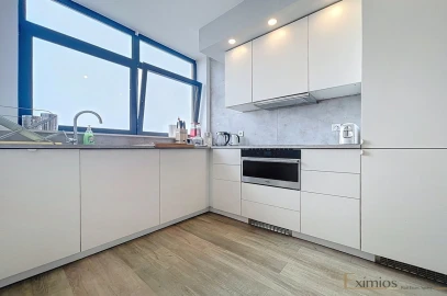 Apartamento T3 para Venda em Póvoa de Varzim, Beiriz e Argivai