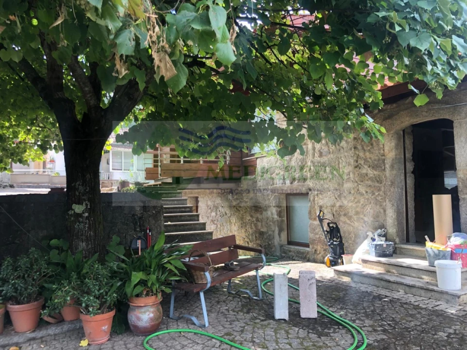 Moradia T4 para Venda em Roge Foto 29