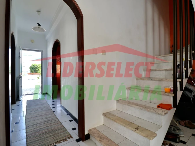 Moradia T4 para Venda em A dos Cunhados e Maceira Foto 5