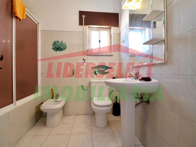 Moradia T4 para Venda em A dos Cunhados e Maceira Foto 16