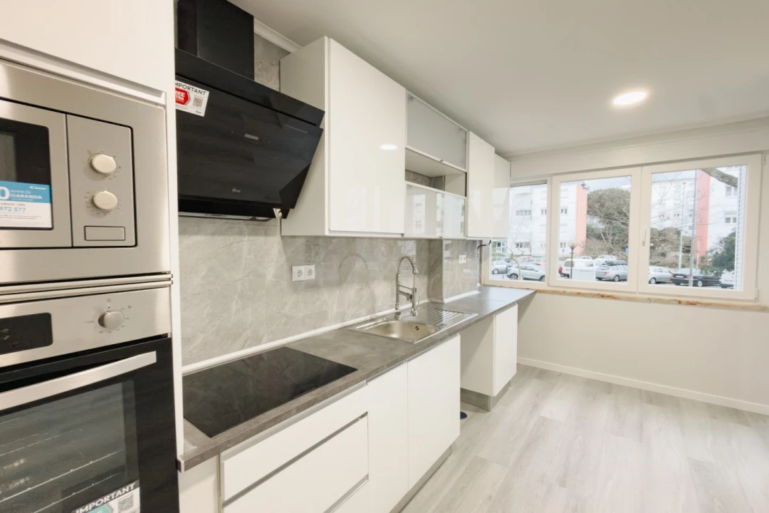 Apartamento T2 para Venda em Oeiras e São Julião da Barra, Paço de Arcos e Caxias Foto 7