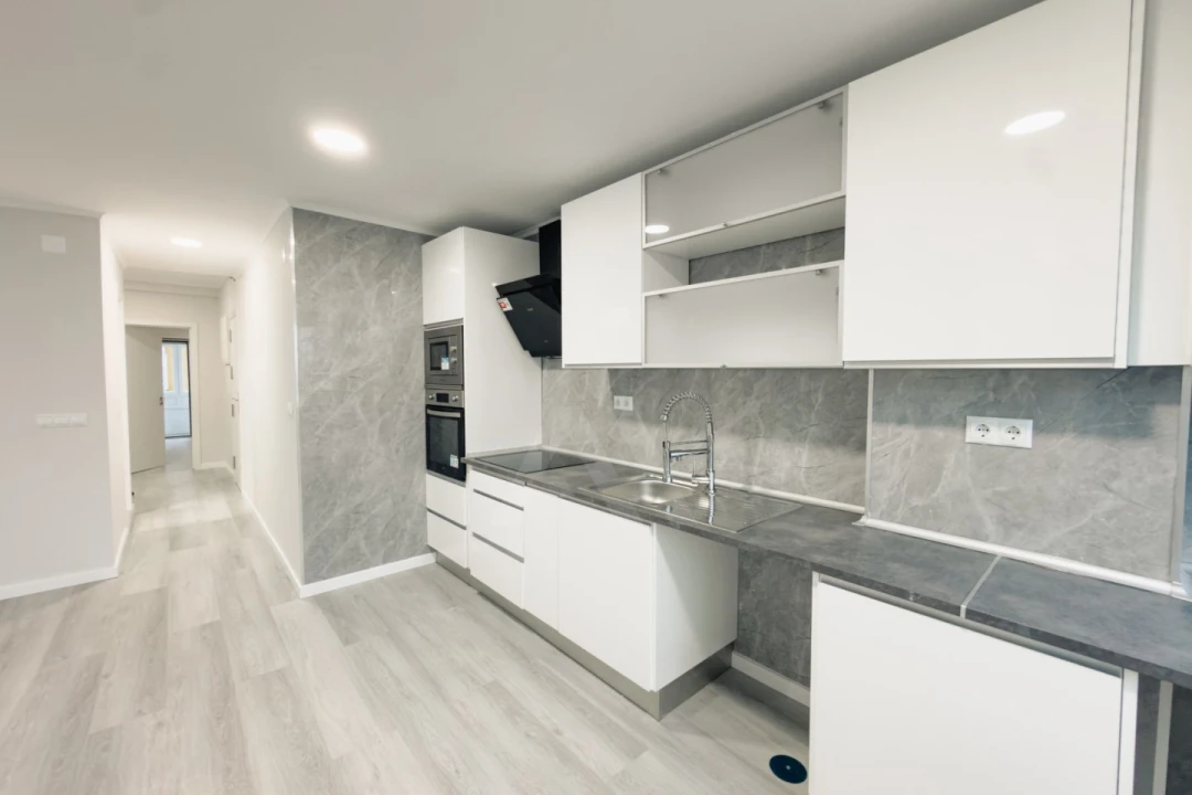 Apartamento T2 para Venda em Oeiras e São Julião da Barra, Paço de Arcos e Caxias Foto 3