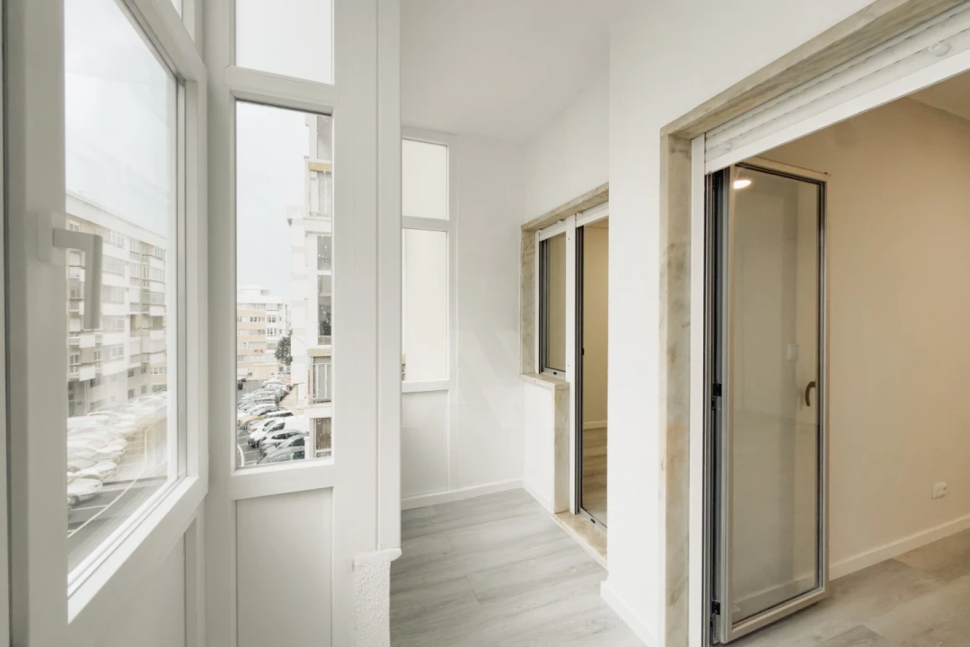 Apartamento T2 para Venda em Oeiras e São Julião da Barra, Paço de Arcos e Caxias Foto 12