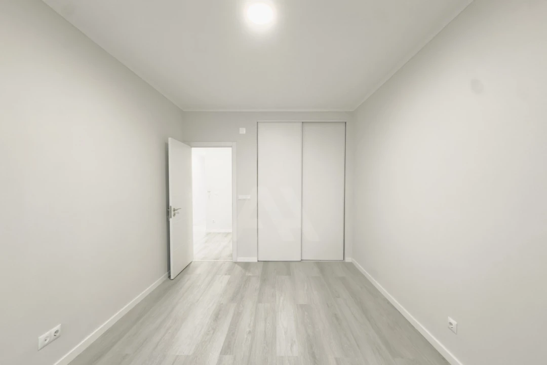 Apartamento T2 para Venda em Oeiras e São Julião da Barra, Paço de Arcos e Caxias Foto 13