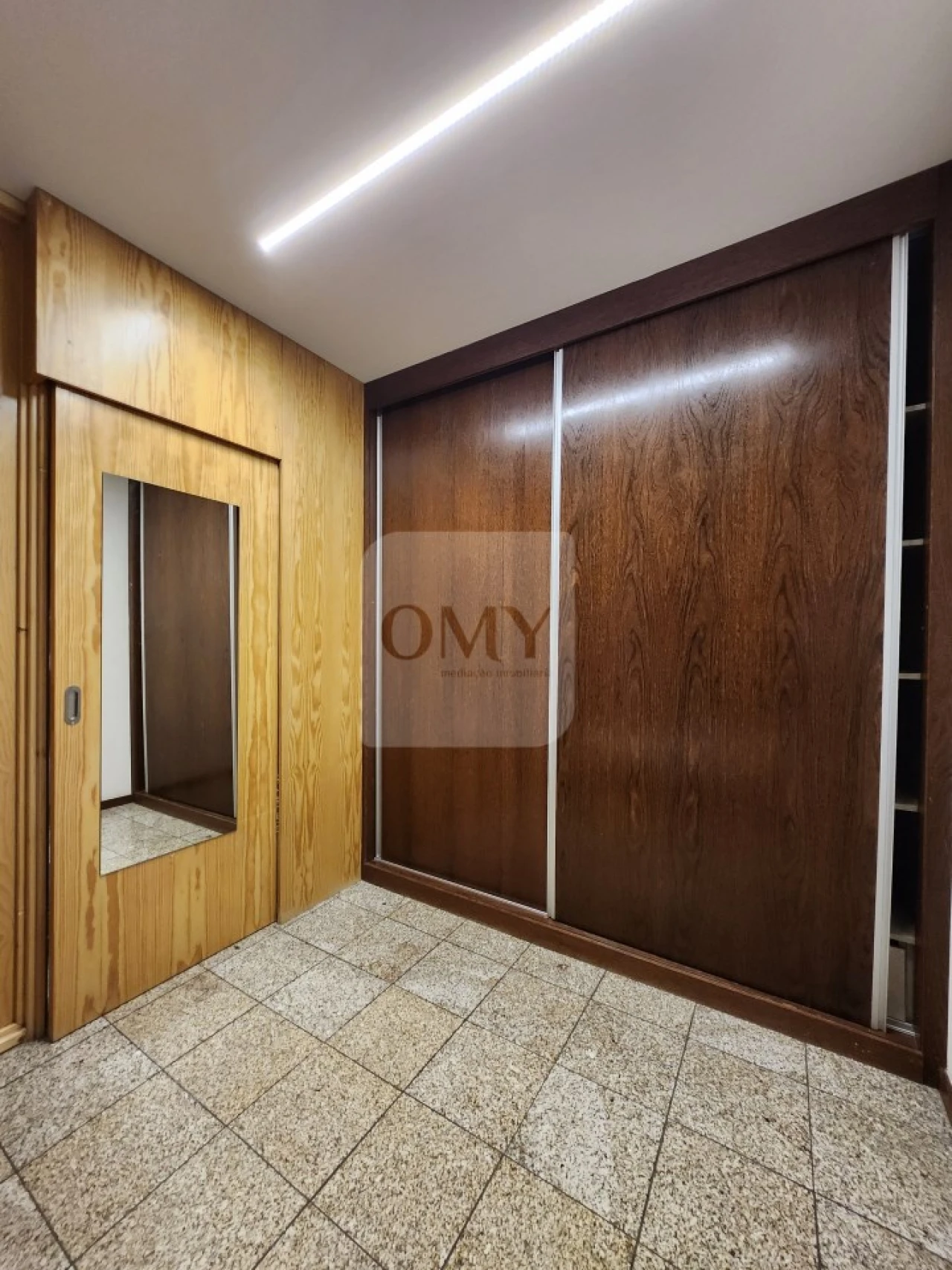 Apartamento T1 para Arrendamento em Nossa Senhora da Conceição, São Pedro e São Dinis Foto 7
