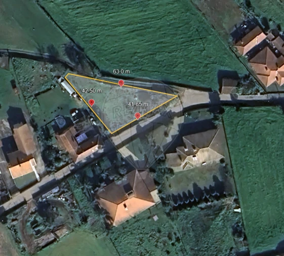 Moradia T2 para Venda em Loureiro Foto 3