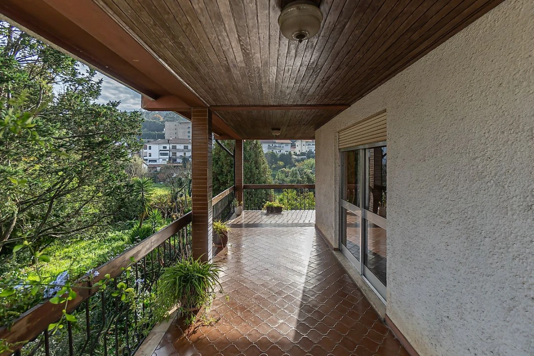 Moradia T7 para Venda em Valongo Foto 3