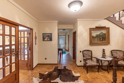 Moradia T7 para Venda em Valongo