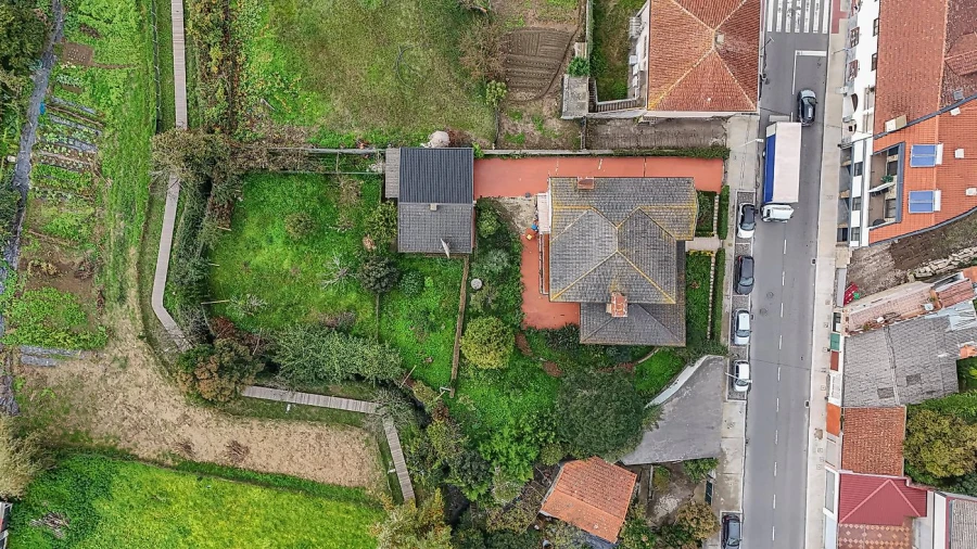 Moradia T7 para Venda em Valongo Foto 26