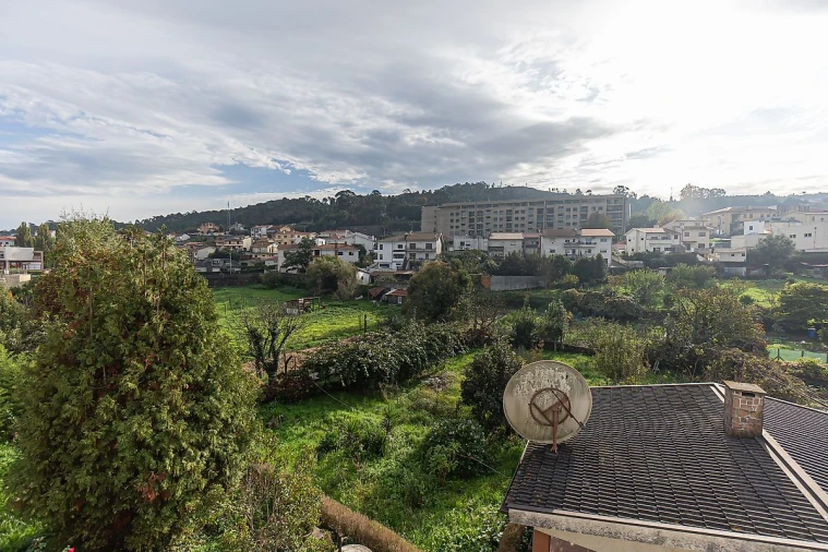 Moradia T7 para Venda em Valongo Foto 13