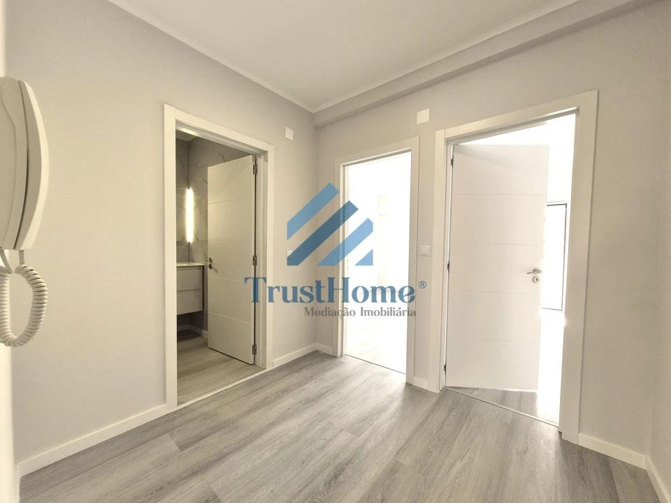Apartamento T2 para Venda em Oeiras e São Julião da Barra, Paço de Arcos e Caxias Foto 11