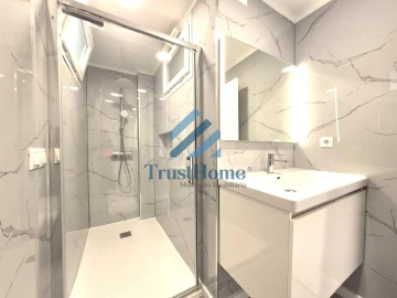 Apartamento T2 para Venda em Oeiras e São Julião da Barra, Paço de Arcos e Caxias