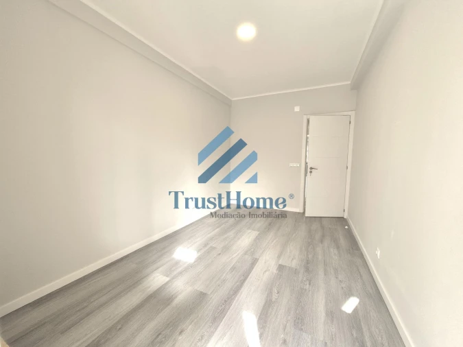 Apartamento T2 para Venda em Oeiras e São Julião da Barra, Paço de Arcos e Caxias Foto 18