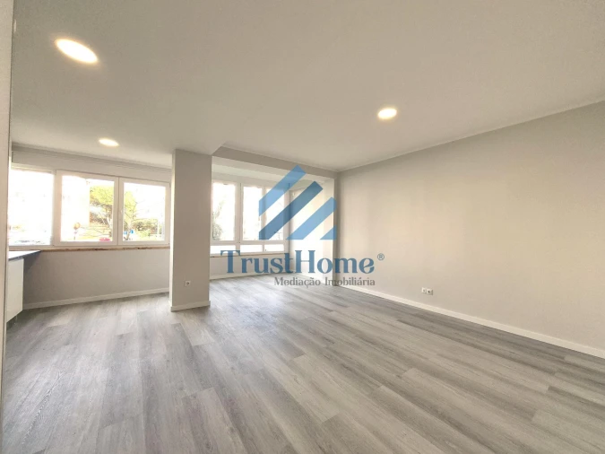 Apartamento T2 para Venda em Oeiras e São Julião da Barra, Paço de Arcos e Caxias Foto 2