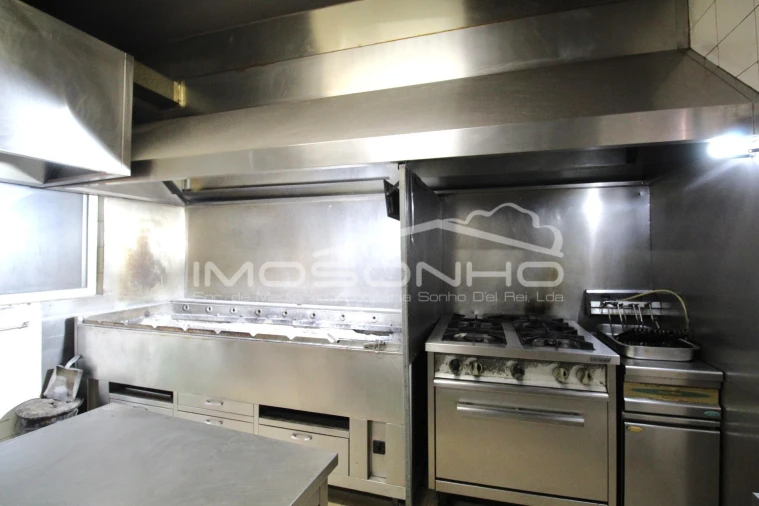 Negócio para Venda em Marinha Grande Foto 13