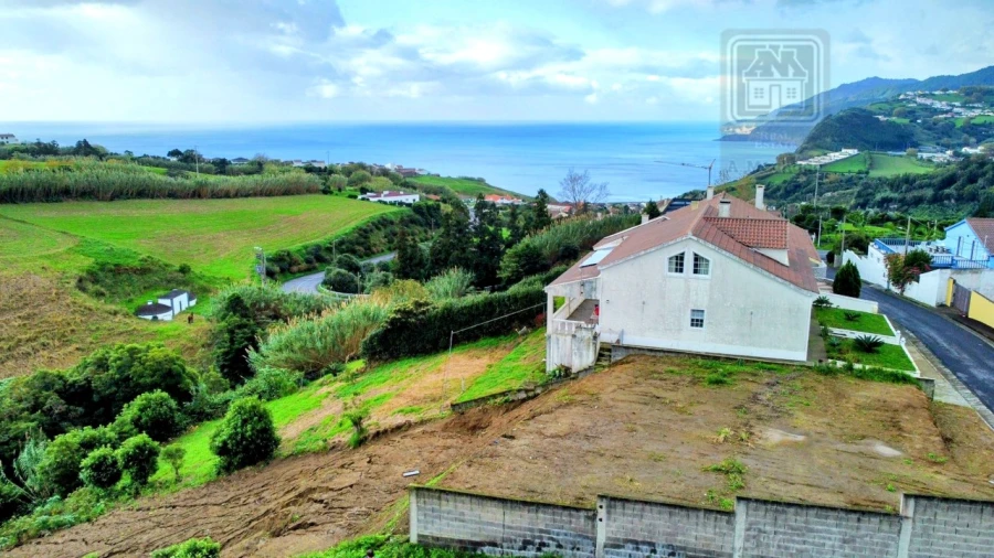 Terreno para Venda em Nossa Senhora dos Remedios Foto 1