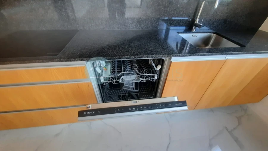 Apartamento T1 para Venda em Canidelo Foto 5