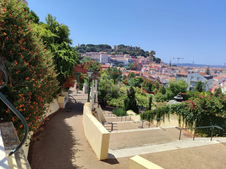 Apartamento T2 para Venda em Santa Maria Maior Foto 29