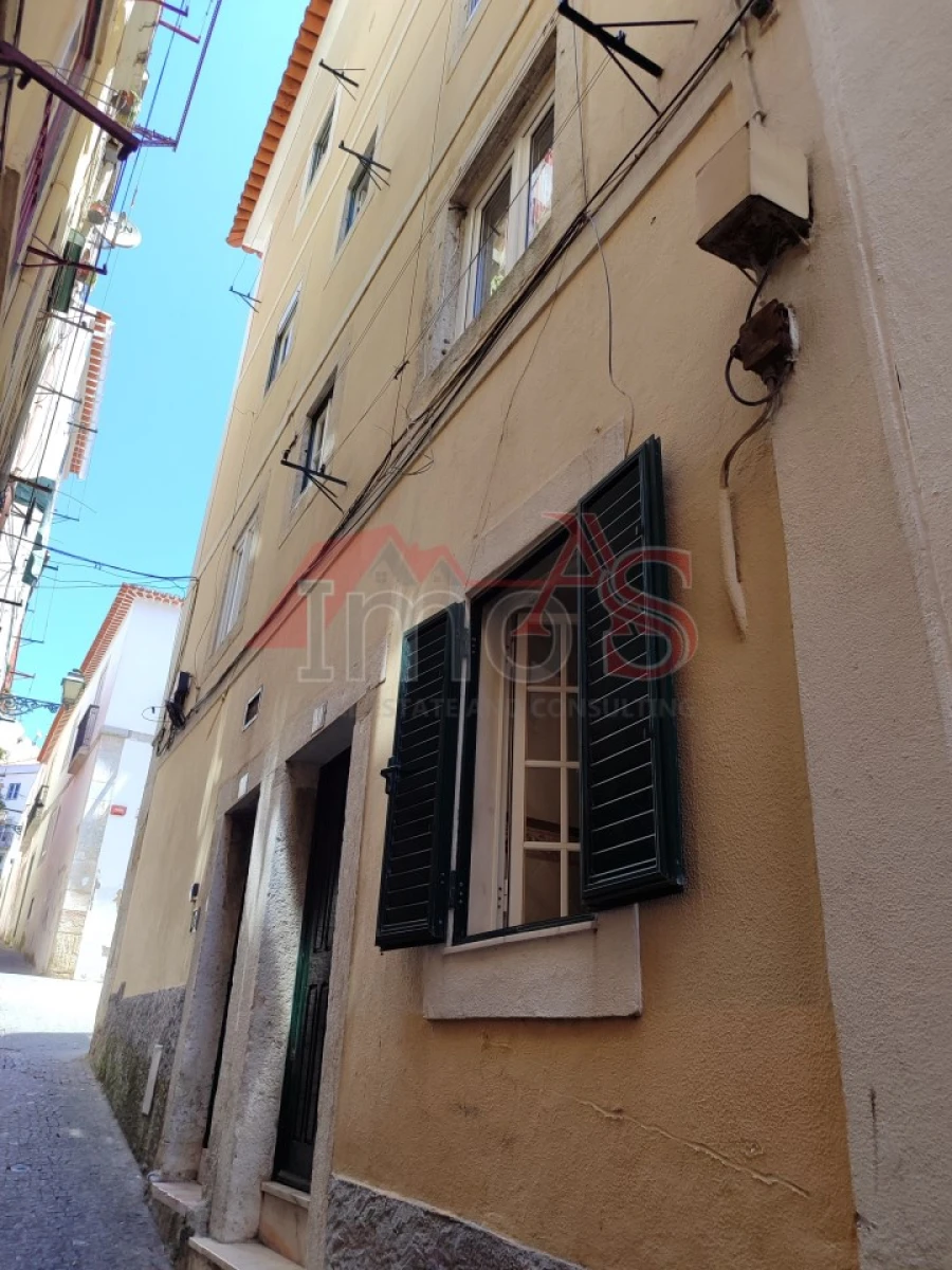 Apartamento T2 para Venda em Santa Maria Maior Foto 5