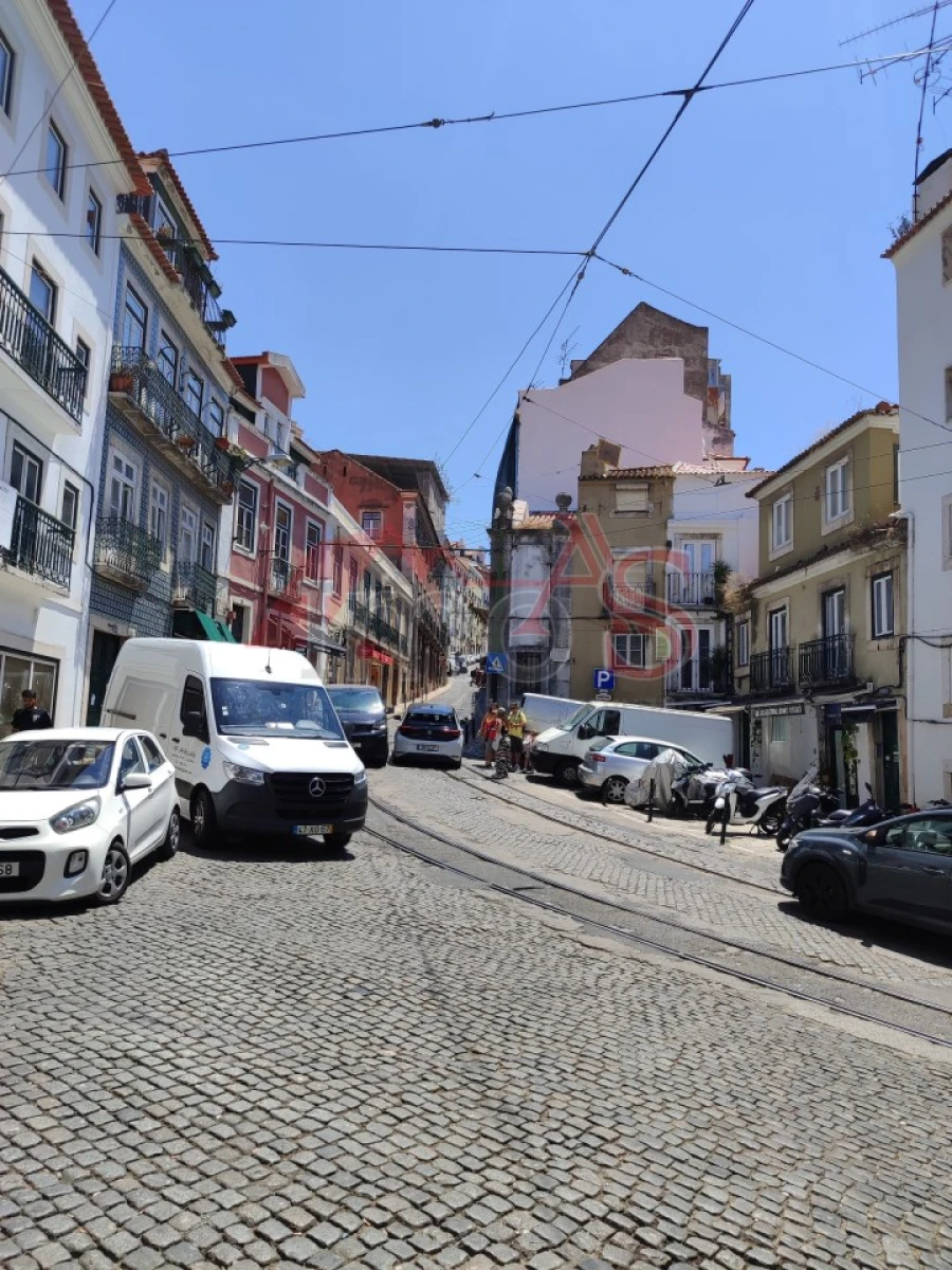 Apartamento T2 para Venda em Santa Maria Maior Foto 31