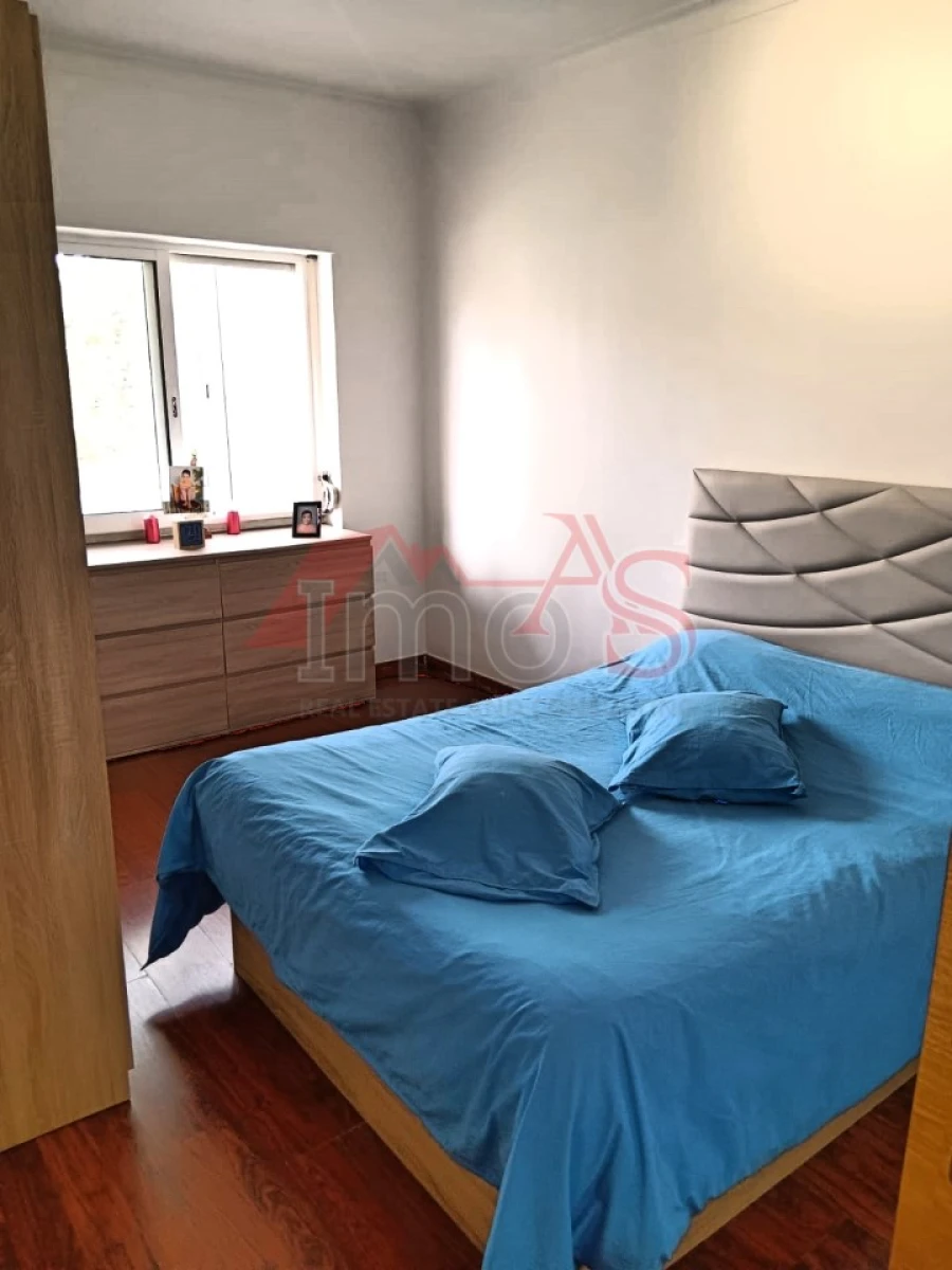 Apartamento T3 para Venda em Laranjeiro e Feijó Foto 1