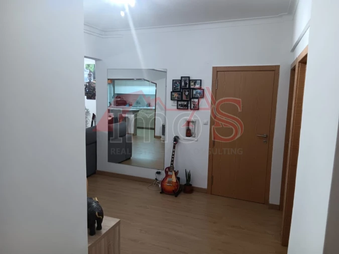 Apartamento T3 para Venda em Laranjeiro e Feijó Foto 14