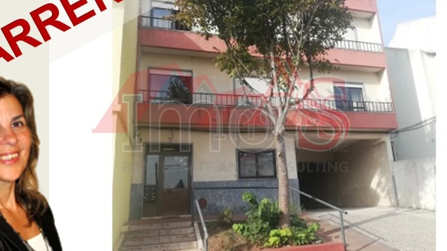 Apartamento T1 para Arrendamento em Encosta do Sol