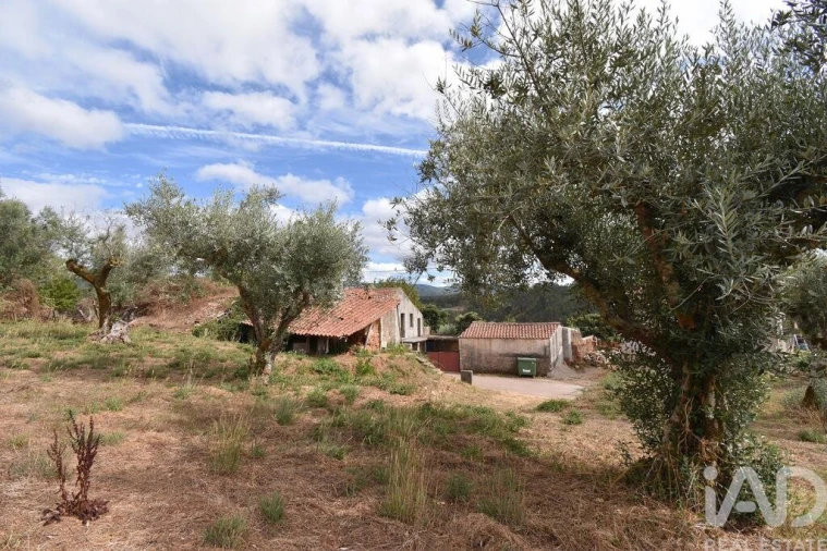 Moradia T3 para Venda em Podentes Foto 16