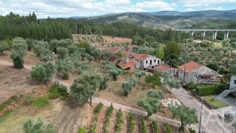 Moradia T3 para Venda em Podentes Foto 23