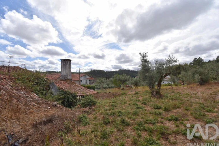 Moradia T3 para Venda em Podentes Foto 18